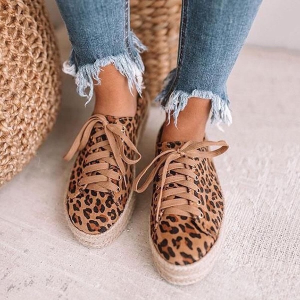 Leopard shoes